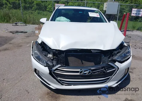 2018 Hyundai Elantra Value Edition z USA, uszkodzony, nr VIN 5NPD84LF6JH334832